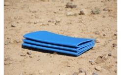 Basic Nature Isomatte Faltbar Blau -Roben Peak Geschaft 437783 3331805